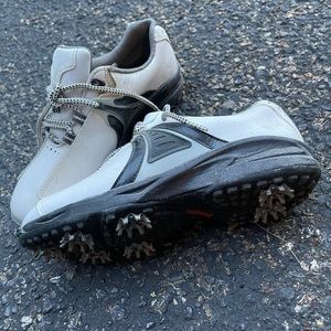 Boys golf shoes